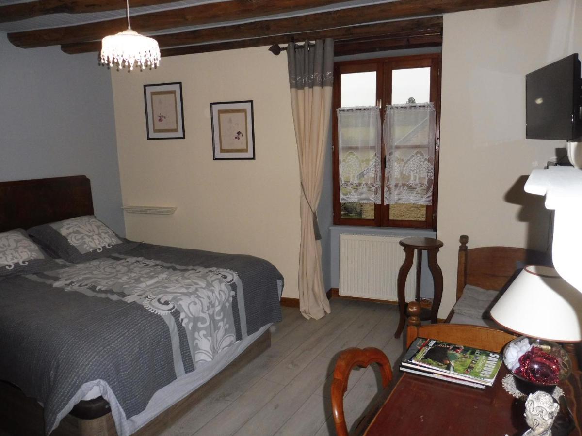 Chambre D'Hotes Des 3 Ifs Vernot Eksteriør bilde